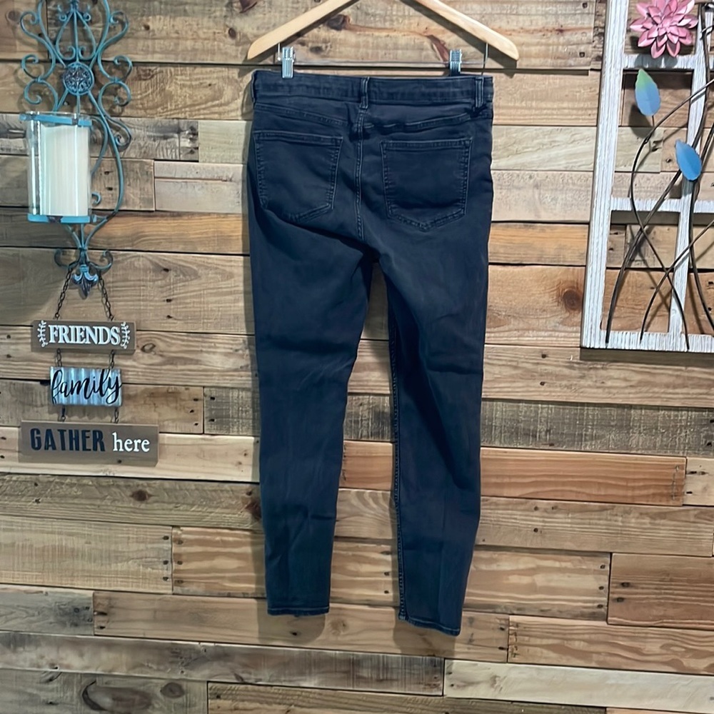 H&M  Skinny  Demin Jeans black. A - Picture 2 of 8